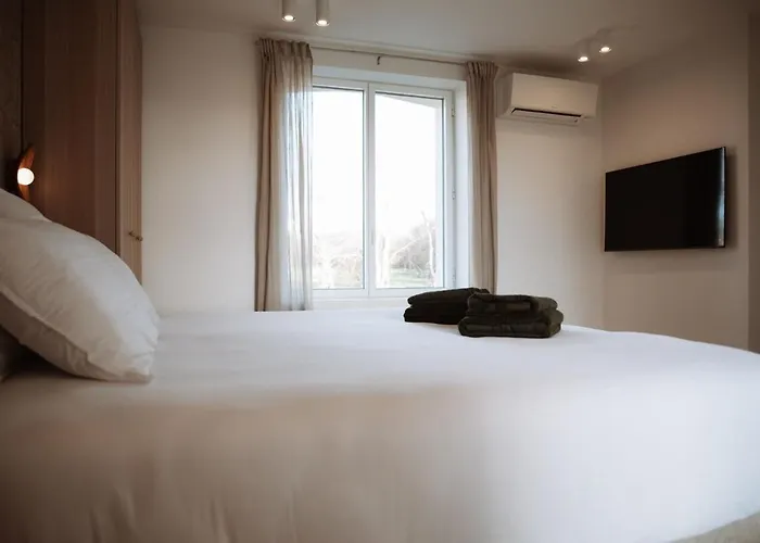 Villa Demeure D'exception A La Campagne, 1h15 De Paris, Padel & Piscine