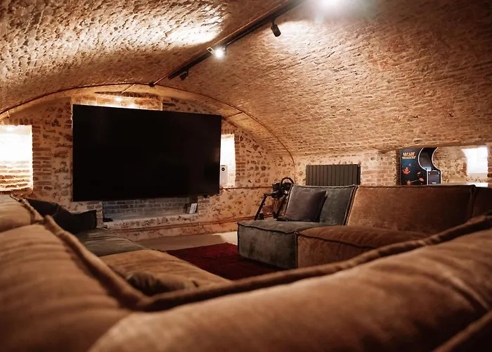 Demeure D'exception A La Campagne, 1h15 De Paris, Padel & Piscine