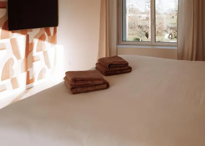 Villa Demeure D'exception A La Campagne, 1h15 De Paris, Padel & Piscine