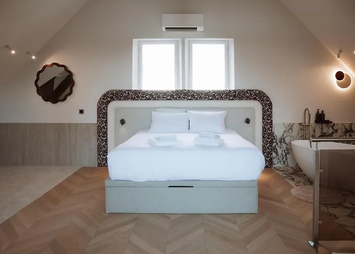 Villa Demeure D'exception A La Campagne, 1h15 De Paris, Padel & Piscine