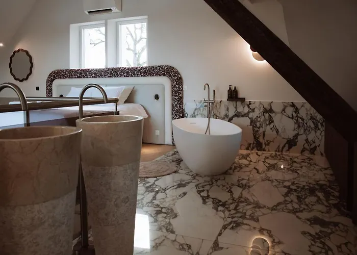 Demeure D'exception A La Campagne, 1h15 De Paris, Padel & Piscine Villa