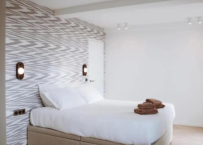 Villa Demeure D'exception A La Campagne, 1h15 De Paris, Padel & Piscine